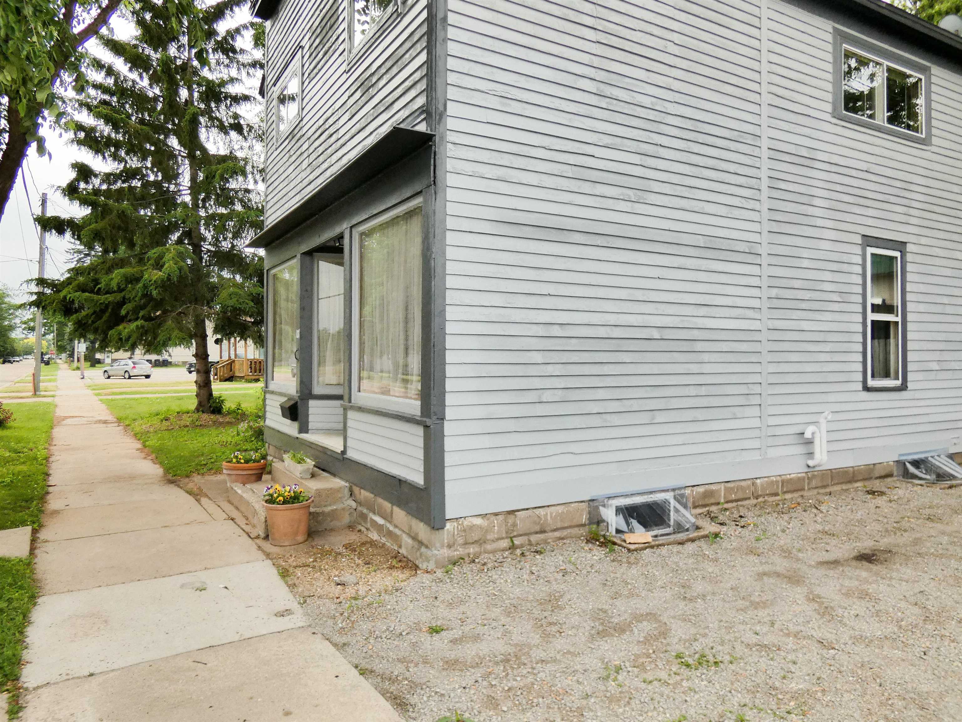 107 South Andrews Street Shawano, WI 54166 - Photo 46 of 47