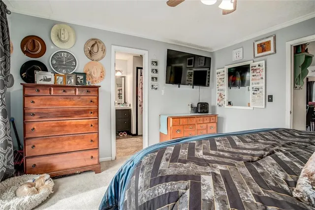 $225,000 | 10119 Steele Road, Edwardsville, KS 66111