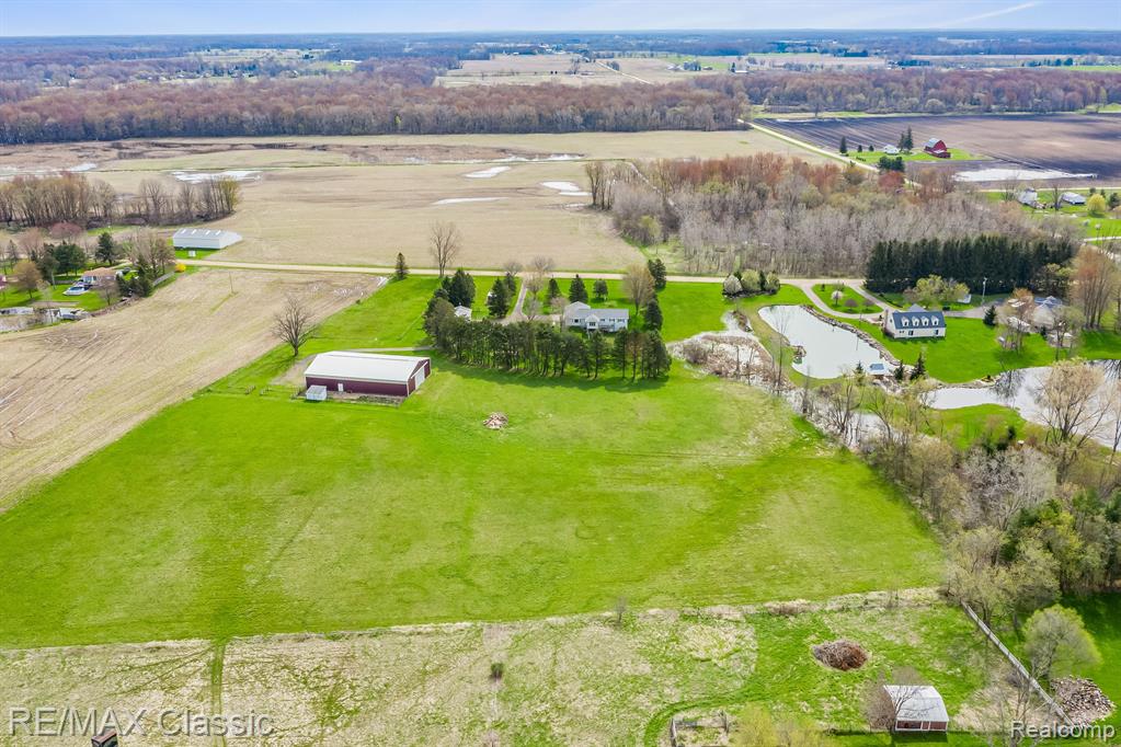 10161 Stow Road Webberville, MI 48892 - Photo 8 of 39