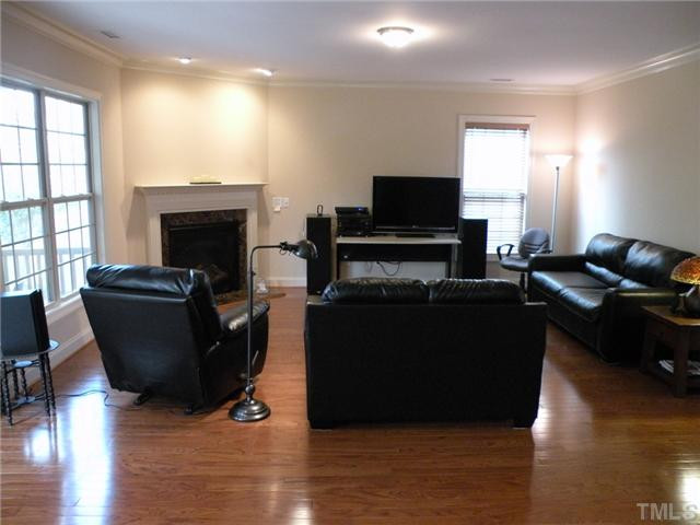 5013 Nautia Street Raleigh, NC 27606 - Photo 9 of 25 Den/Family/Great Room