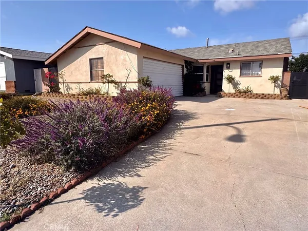 $668,000 | 1813 West 134th Street, Compton, CA 90222