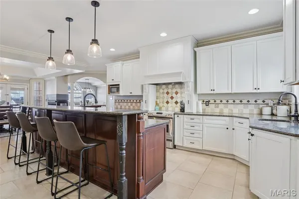 $1,189,000 | 1002 Chesterfield Forest Drive, Wildwood, MO 63005