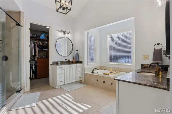 $1,189,000 | 1002 Chesterfield Forest Drive, Wildwood, MO 63005