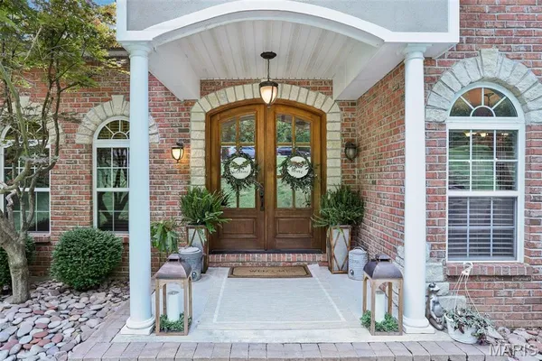 $1,189,000 | 1002 Chesterfield Forest Drive, Wildwood, MO 63005