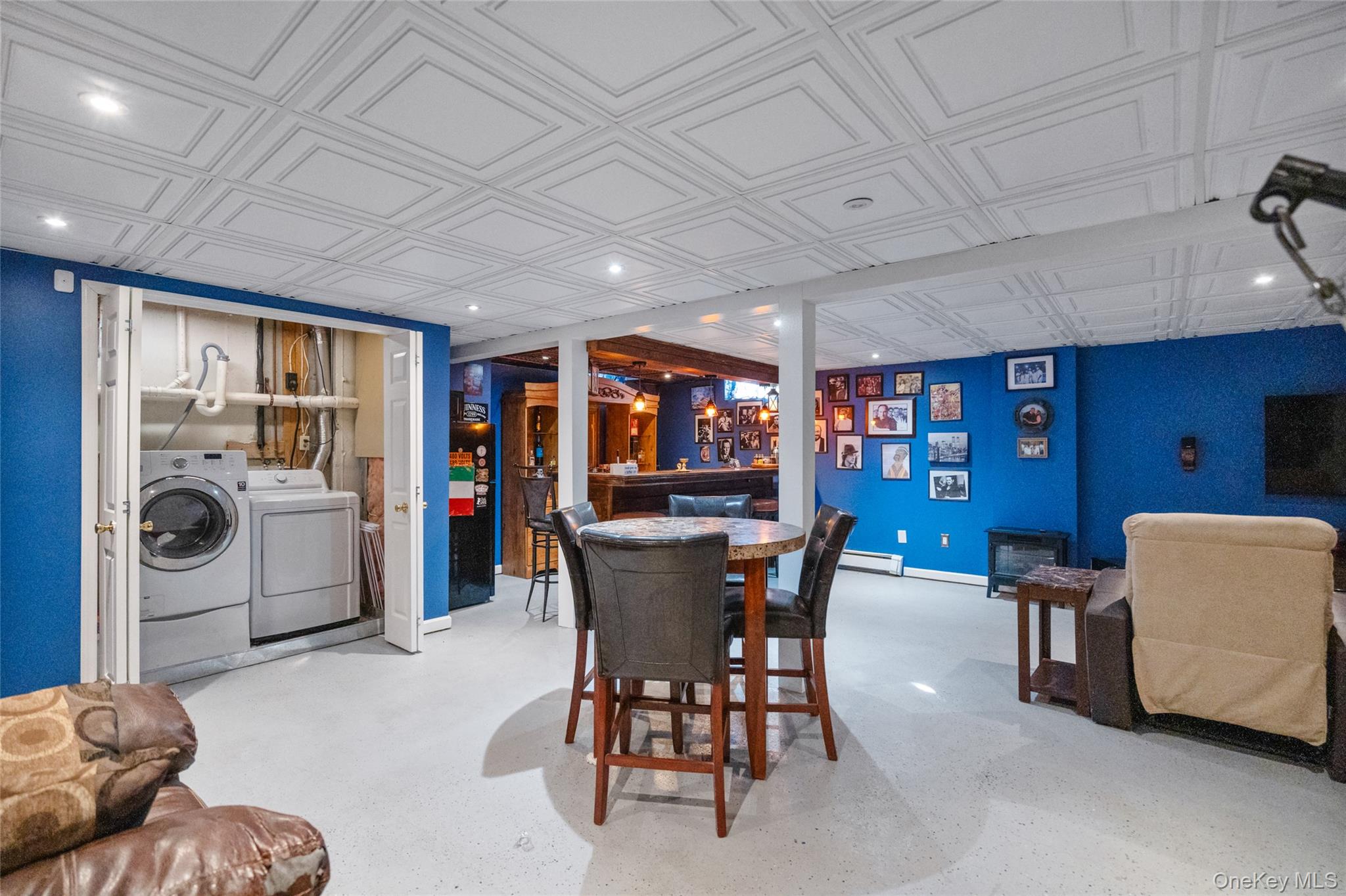 194 Miller Place Road Miller Place, NY 11764 - Photo 36 of 50 a dining room with furniture and window