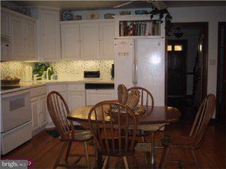 212 Boxwood Lane Springfield, PA 19064 - Photo 2 of 6