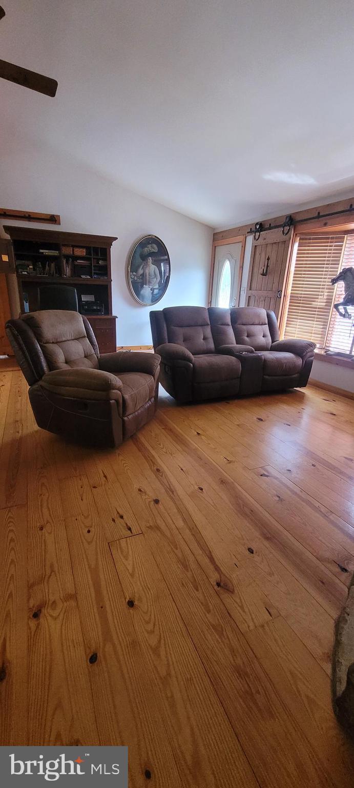 151 Bitting Road Alburtis, PA 18011 - Photo 7 of 55 Gallery Image 7