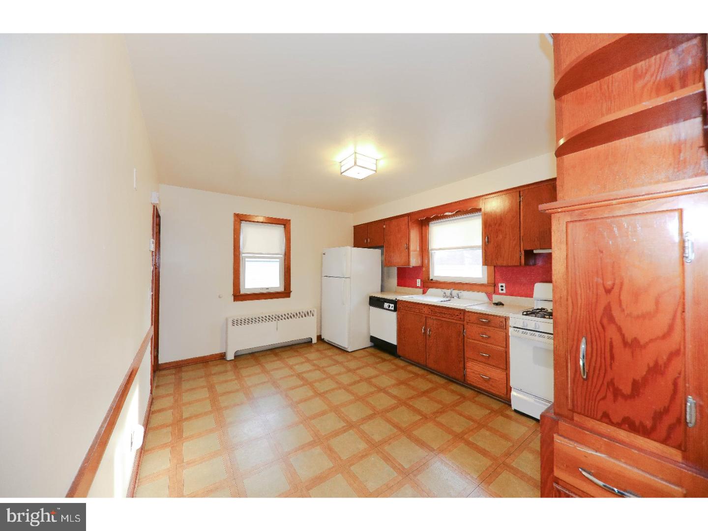 20 Temple Road Vineland, NJ 08360 - Photo 3 of 25 Kitchen