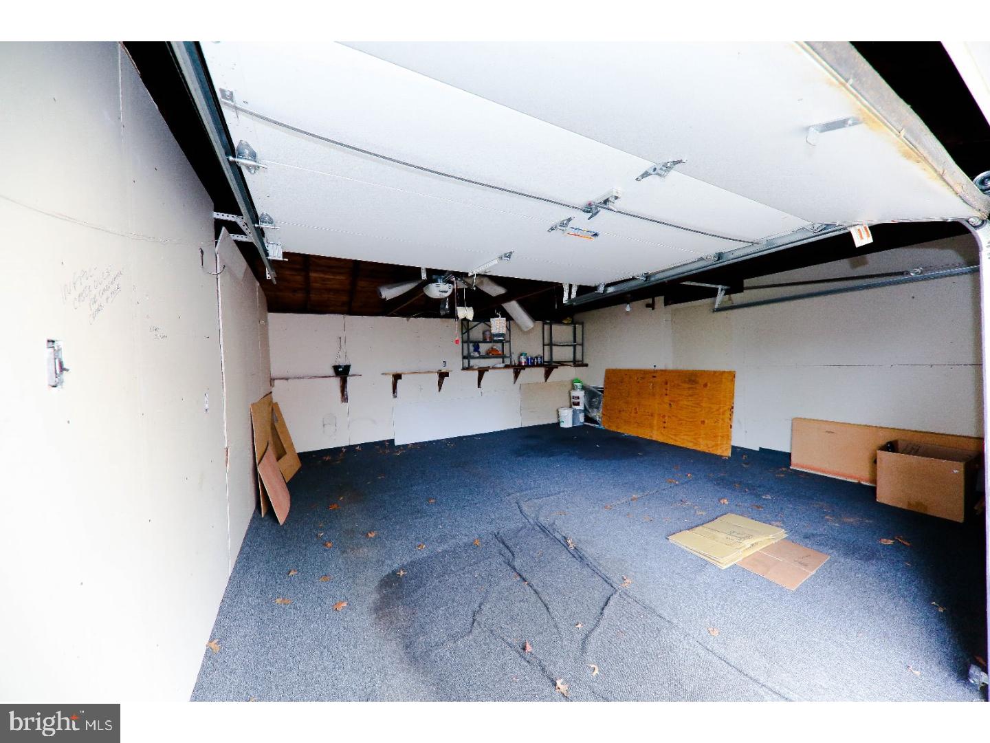 20 Temple Road Vineland, NJ 08360 - Photo 21 of 25 Garage