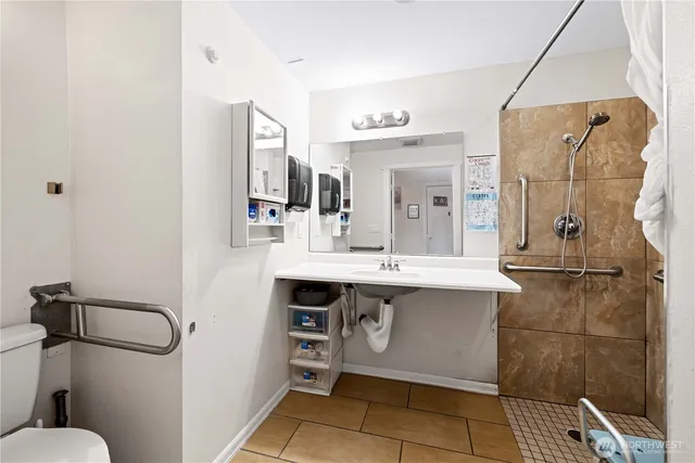 $2,429,000 | Undisclosed Address, Lynnwood, WA 98036