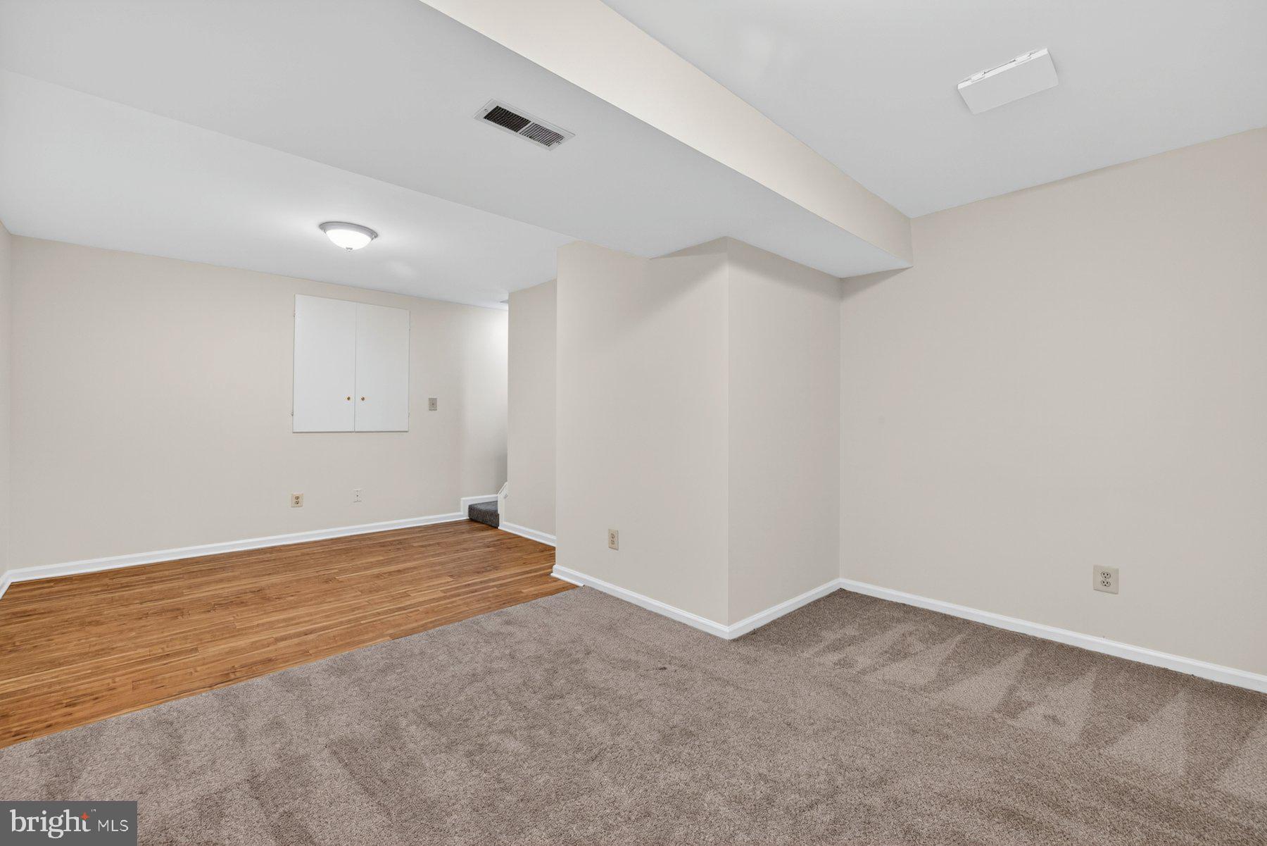 302 Spring Gate Court Mount Airy, MD 21771 - Photo 41 of 48