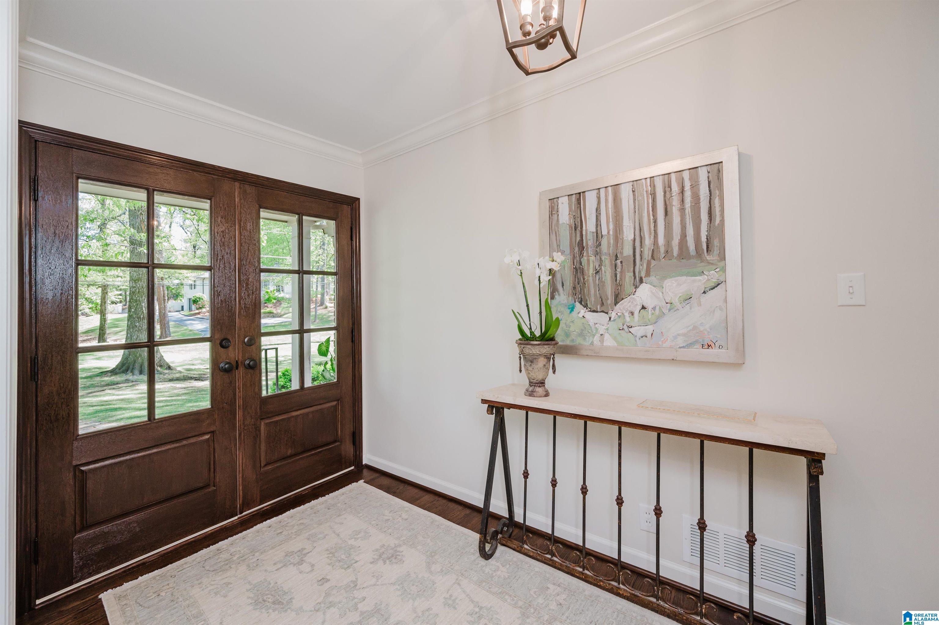 2696 Altadena Road Birmingham, AL 35243 - Photo 4 of 55 Gallery Image 4