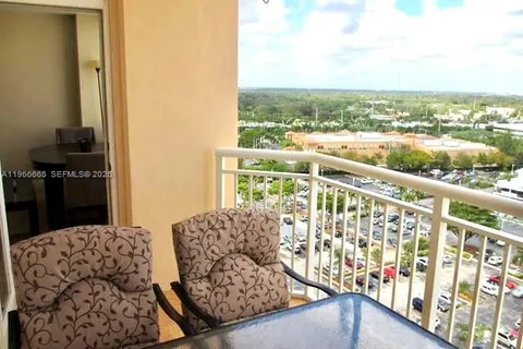 $325,000 | 18031 Biscayne Boulevard, Unit 1601, Aventura, FL 33160
