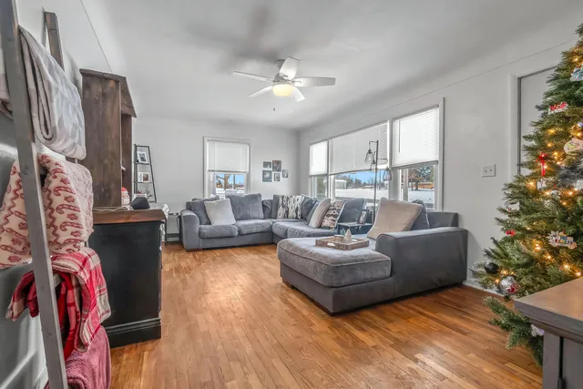 $209,000 | 313 Michigan Street, Concord, MI 49237