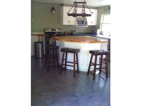389 White Oak Road Barnstead, NH 03225 - Photo 3 of 26