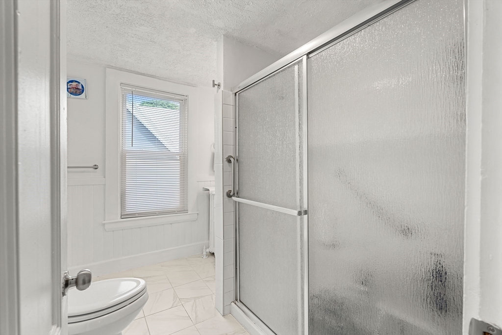 5 Morrill Place Lynn, MA 01902 - Photo 16 of 23