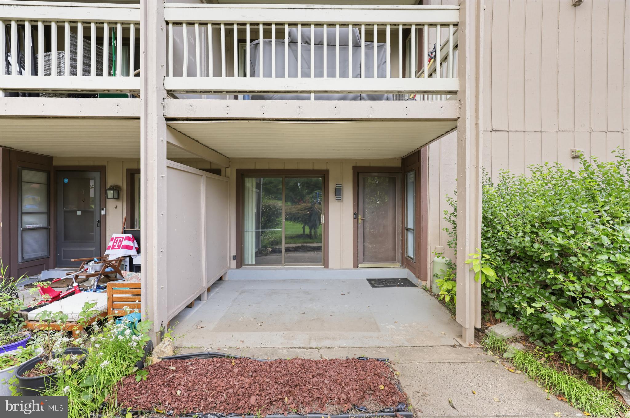 5803 Royal Ridge Drive, Unit I Springfield, VA 22152 - Photo 4 of 38 Gallery Image 4