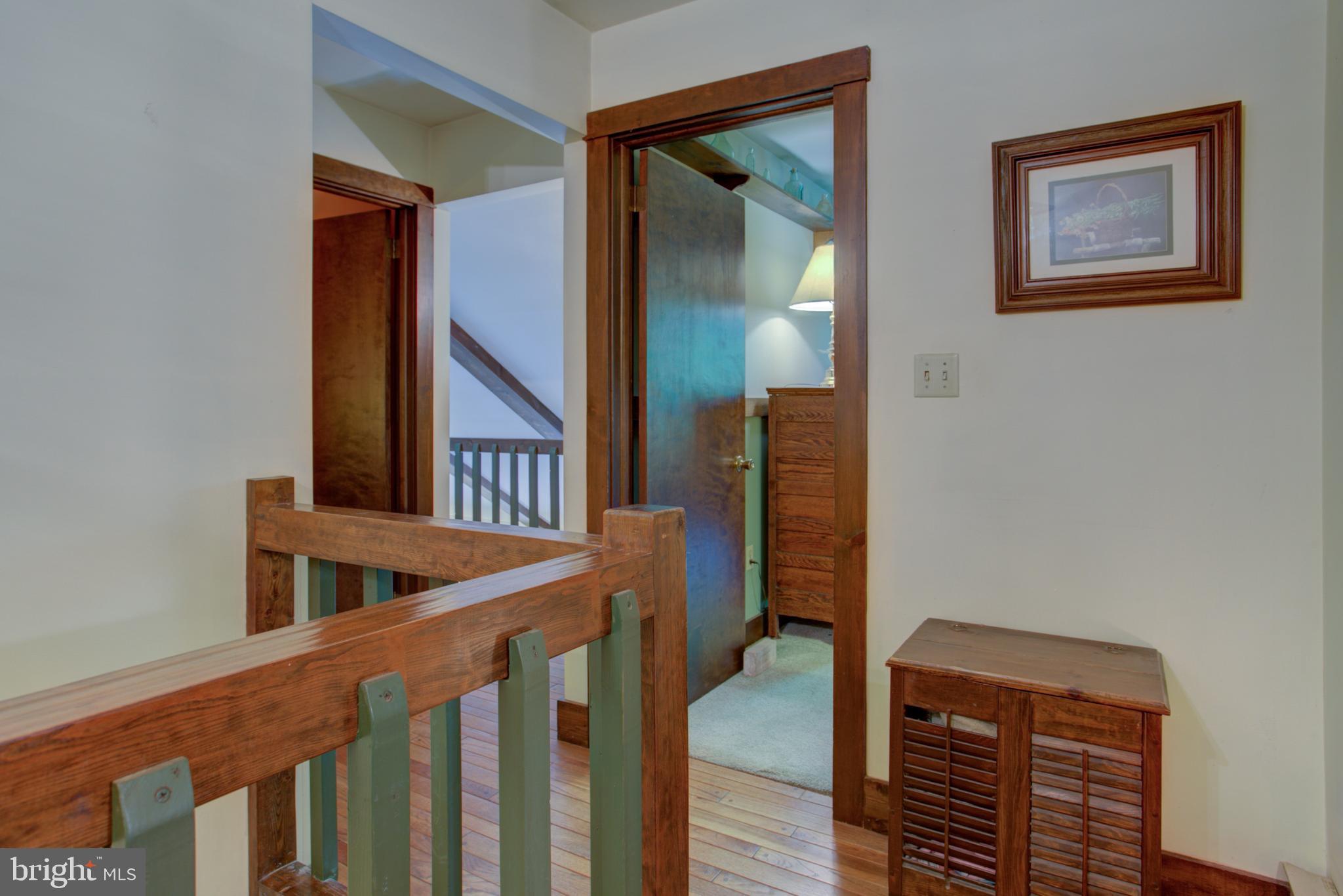 3091 Back Run Road Manheim, PA 17545 - Photo 26 of 40 Gorgeous wood railing.