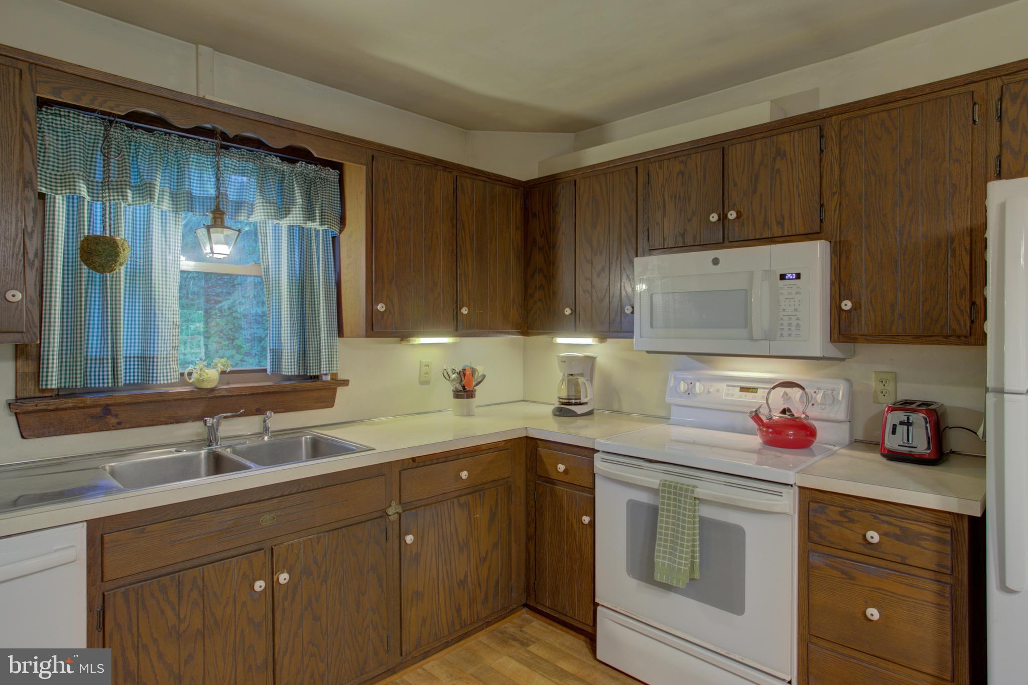 3091 Back Run Road Manheim, PA 17545 - Photo 5 of 40