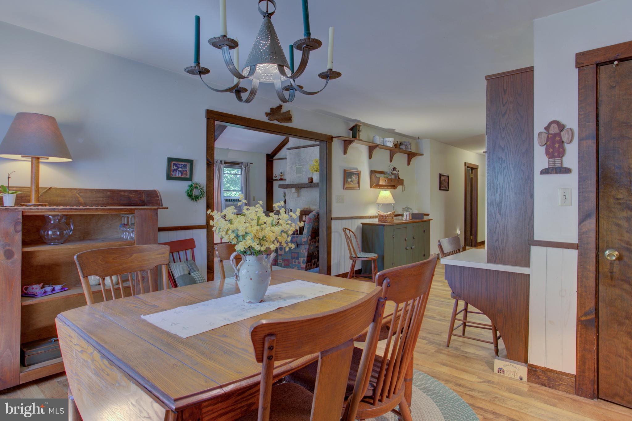 3091 Back Run Road Manheim, PA 17545 - Photo 9 of 40 Dining Room ope n to family room .
