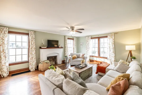 $565,000 | 436 East Eastland Street, Gallatin, TN 37066