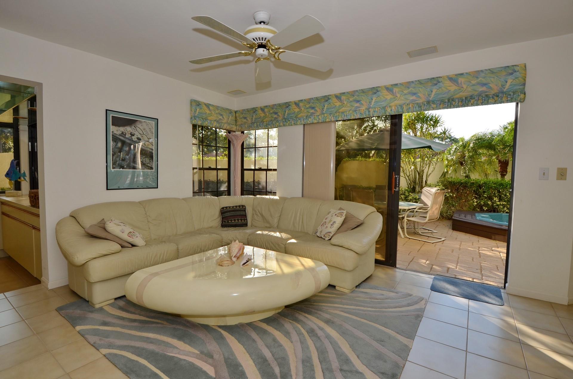 21771 Club Villa Terrace Boca Raton, FL 33433 - Photo 10 of 21 Family Room