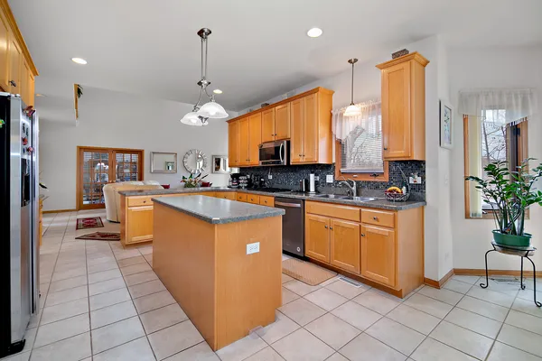 $599,900 | 321 Royal Oaks Drive, Steger, IL 60475