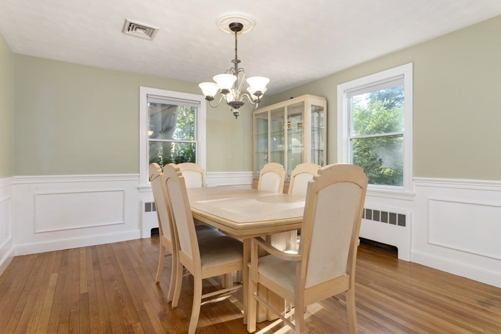 44 Pillings Pond Road Lynnfield, MA 01940 - Photo 14 of 42 Gallery Image 14
