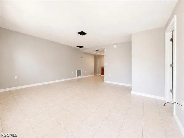 $1,195 | 5461 Eleventh Avenue, Fort Myers, FL 33907
