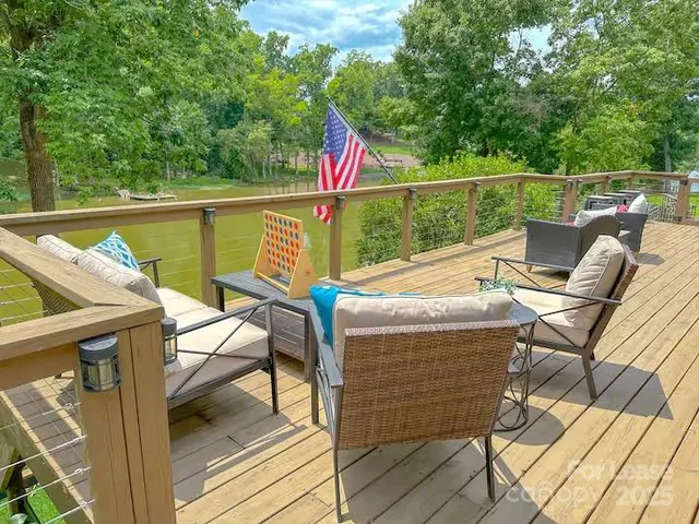 a view of sitting space with furniture