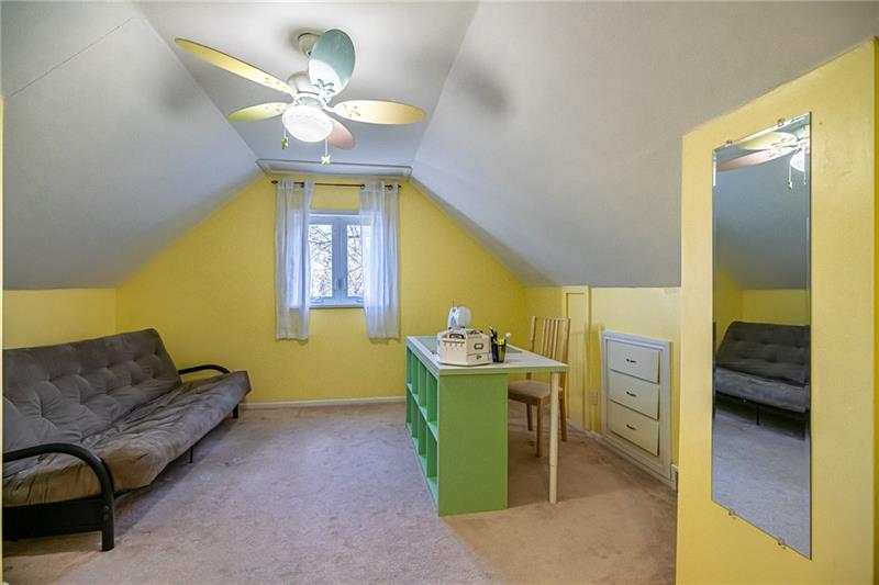 105 Deer Road Pittsburgh, PA 15237 - Photo 23 of 25 The 3rd bedroom is the same size as the 2nd bedroom and includes a closet and built in drawers as well.