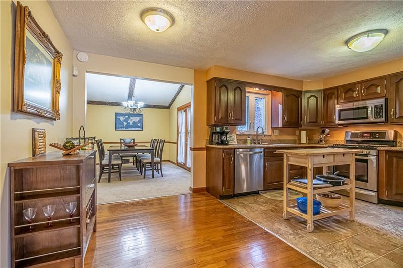 105 Deer Road Pittsburgh, PA 15237 - Photo 5 of 25 The large open kitchen has an abundance of space and opens up to the large great room addition.