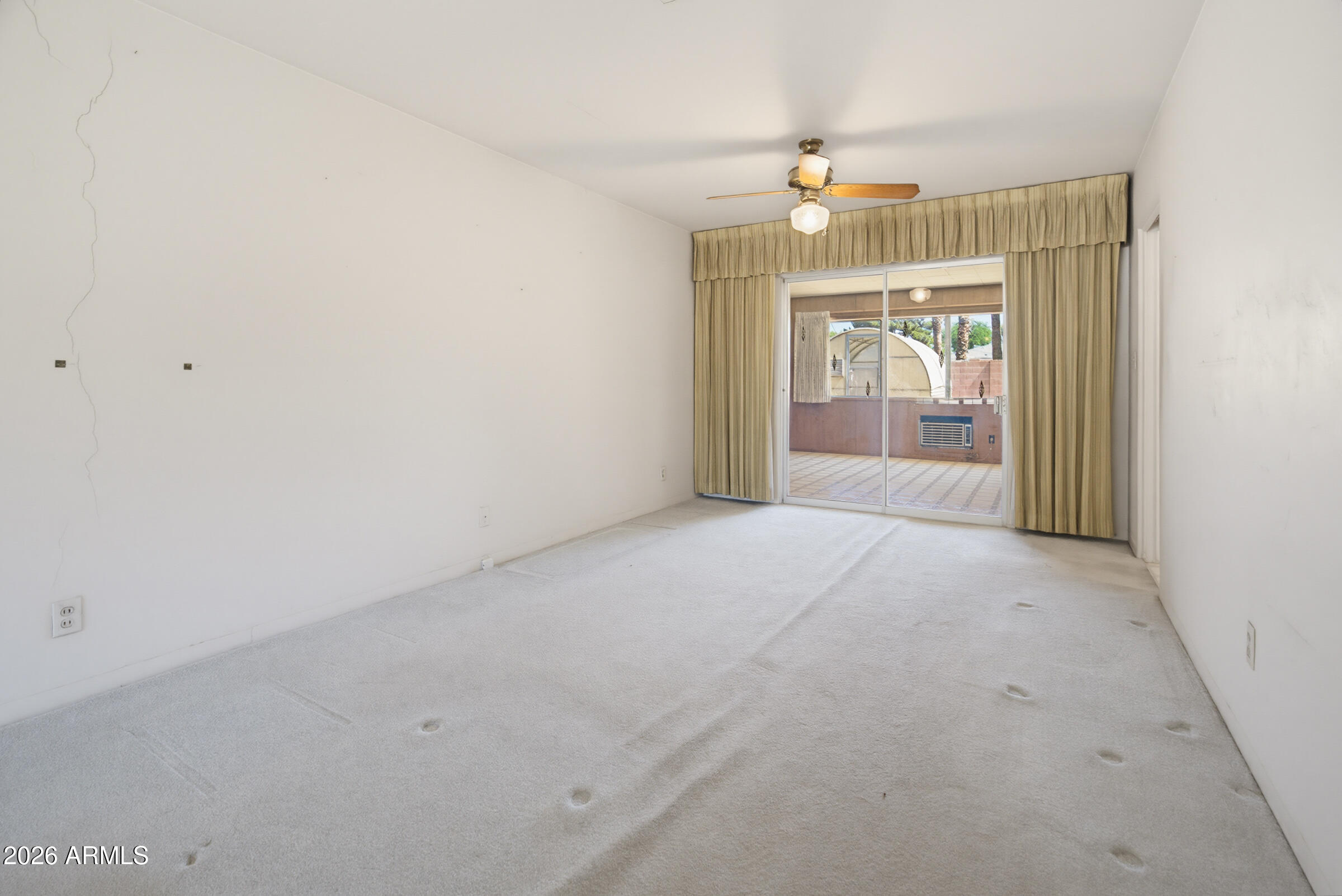 1720 West Rovey Avenue Phoenix, AZ 85015 - Photo 10 of 51 1720 W Rovey Ave-12