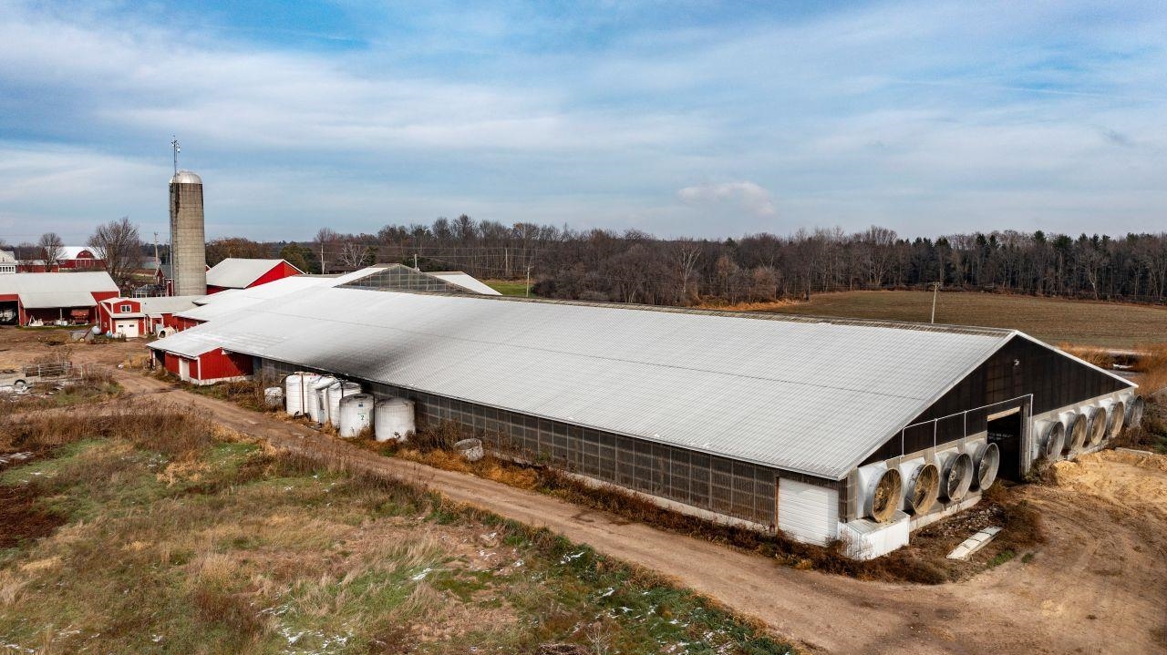 N5271 Madden Road New London, WI 54961 - Photo 14 of 90