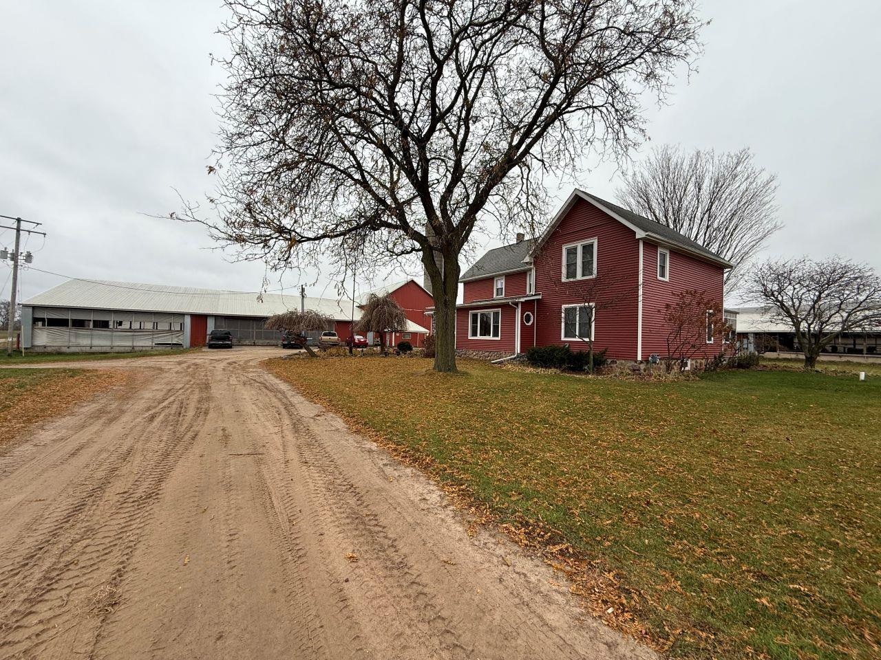 N5271 Madden Road New London, WI 54961 - Photo 20 of 90