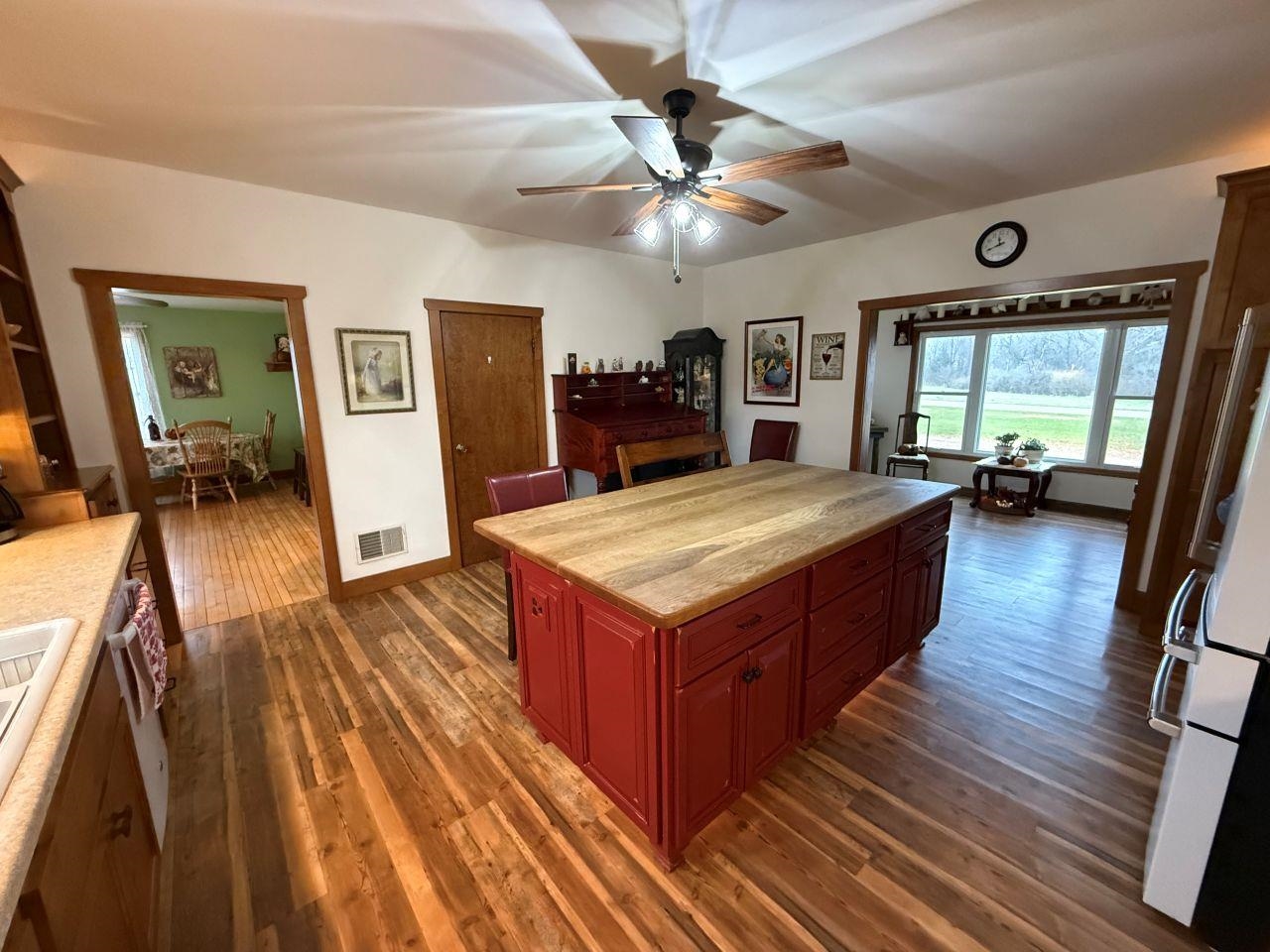 N5271 Madden Road New London, WI 54961 - Photo 26 of 90