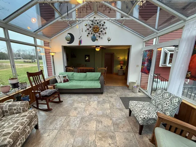 $2,100,000 | N5271 Madden Road, New London, WI 54961