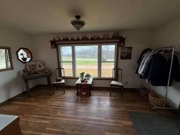 $2,100,000 | N5271 Madden Road, New London, WI 54961
