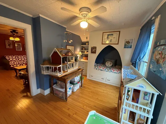 $2,100,000 | N5271 Madden Road, New London, WI 54961