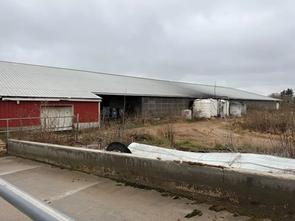 $2,100,000 | N5271 Madden Road, New London, WI 54961
