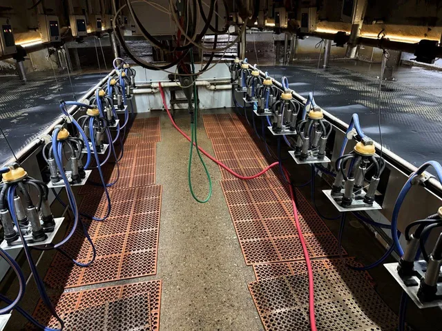 $2,100,000 | N5271 Madden Road, New London, WI 54961