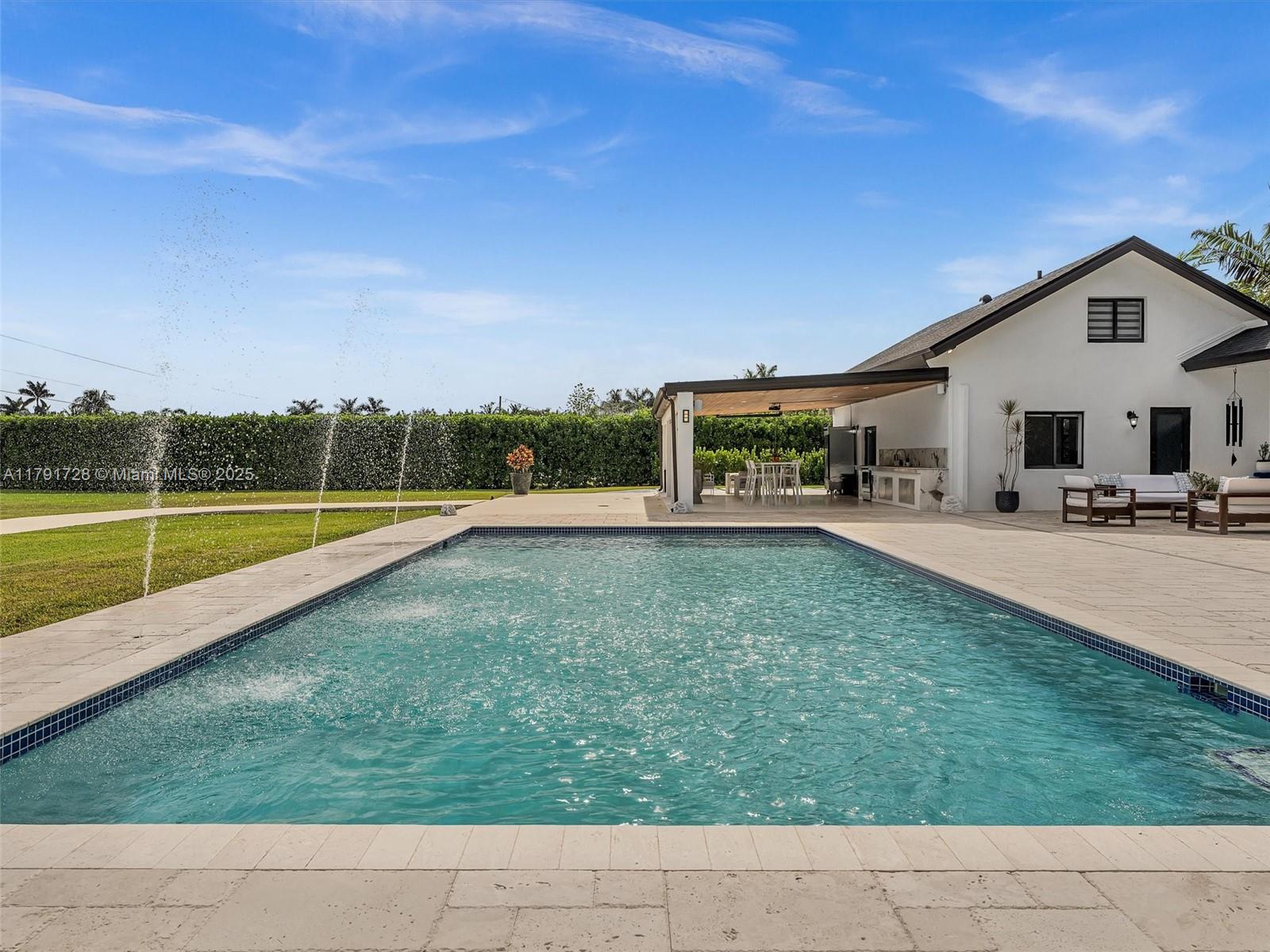 21411 Southwest 248th Street Homestead, FL 33031 - Photo 8 of 59