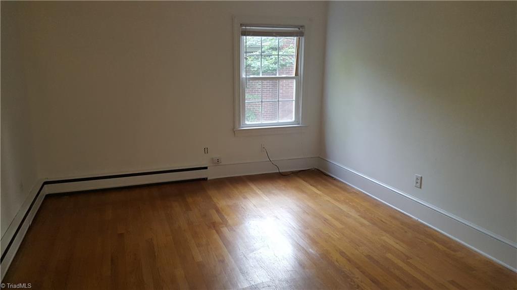 1341 Berwick Road Southwest Winston-Salem, NC 27103 - Photo 9 of 18 Gallery Image 9