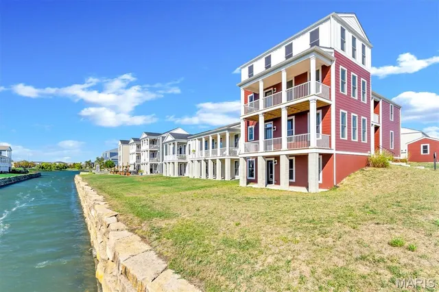 $675,000 | 2032 Tiber Street, St. Charles, MO 63301