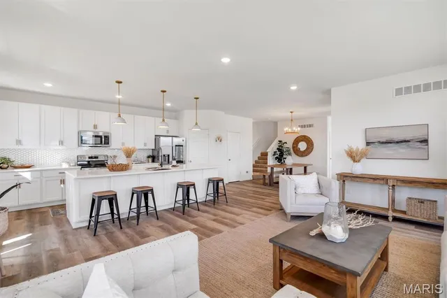 $675,000 | 2032 Tiber Street, St. Charles, MO 63301