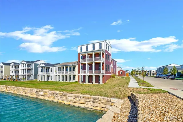 $675,000 | 2032 Tiber Street, St. Charles, MO 63301