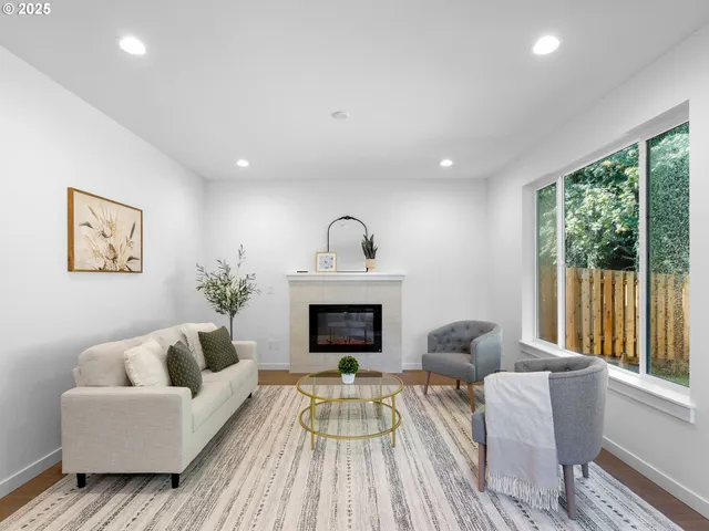 $520,900 | 2171 Northeast 207th Place, Fairview, OR 97024