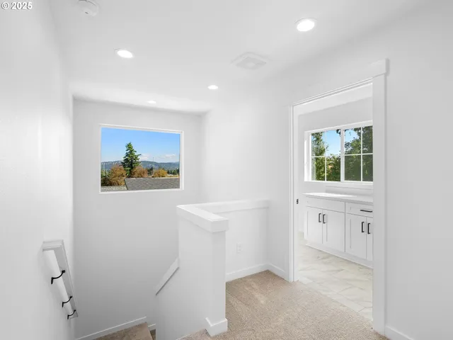 $520,900 | 2171 Northeast 207th Place, Fairview, OR 97024