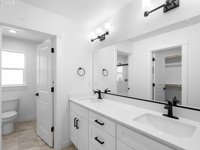 $520,900 | 2171 Northeast 207th Place, Fairview, OR 97024