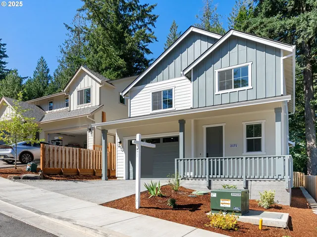 $520,900 | 2171 Northeast 207th Place, Fairview, OR 97024